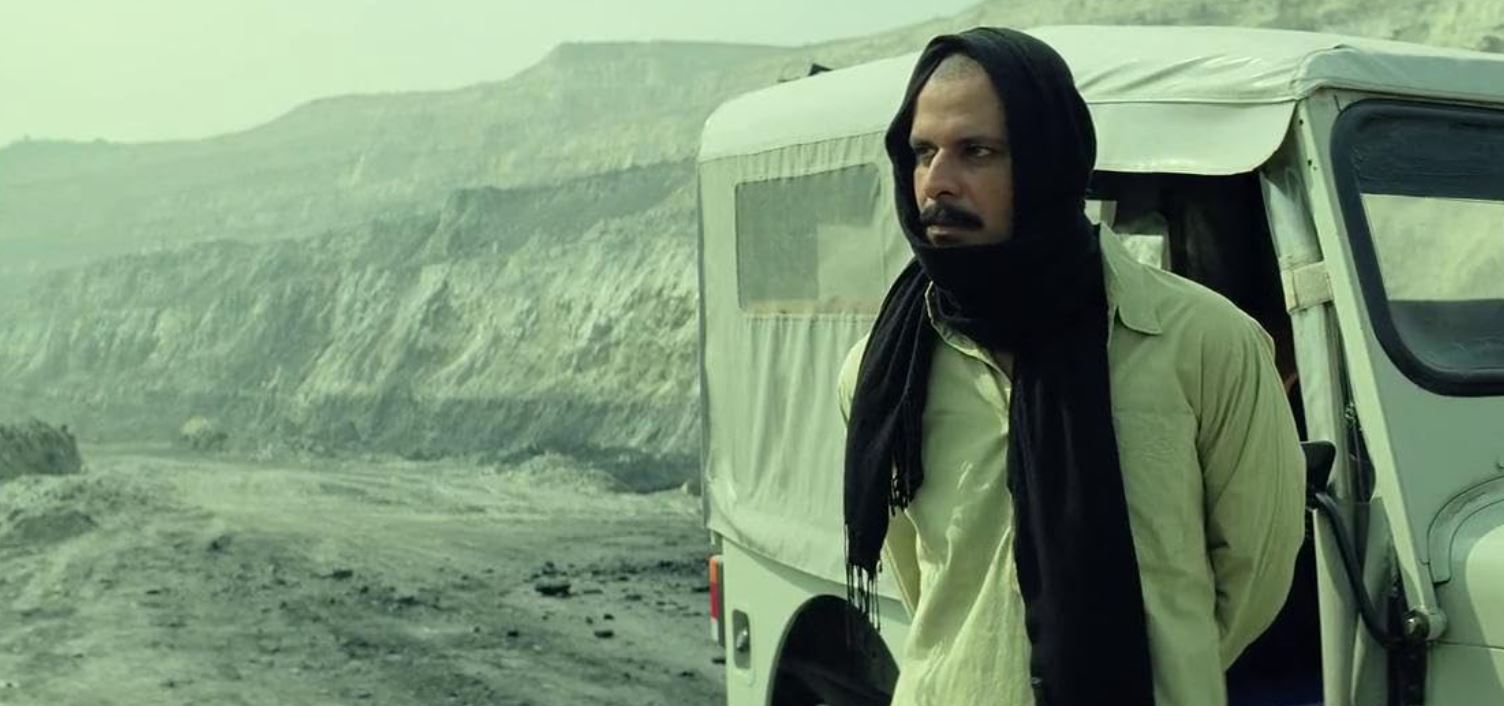 Manoj Bajpayee in Gangs of wasseypur